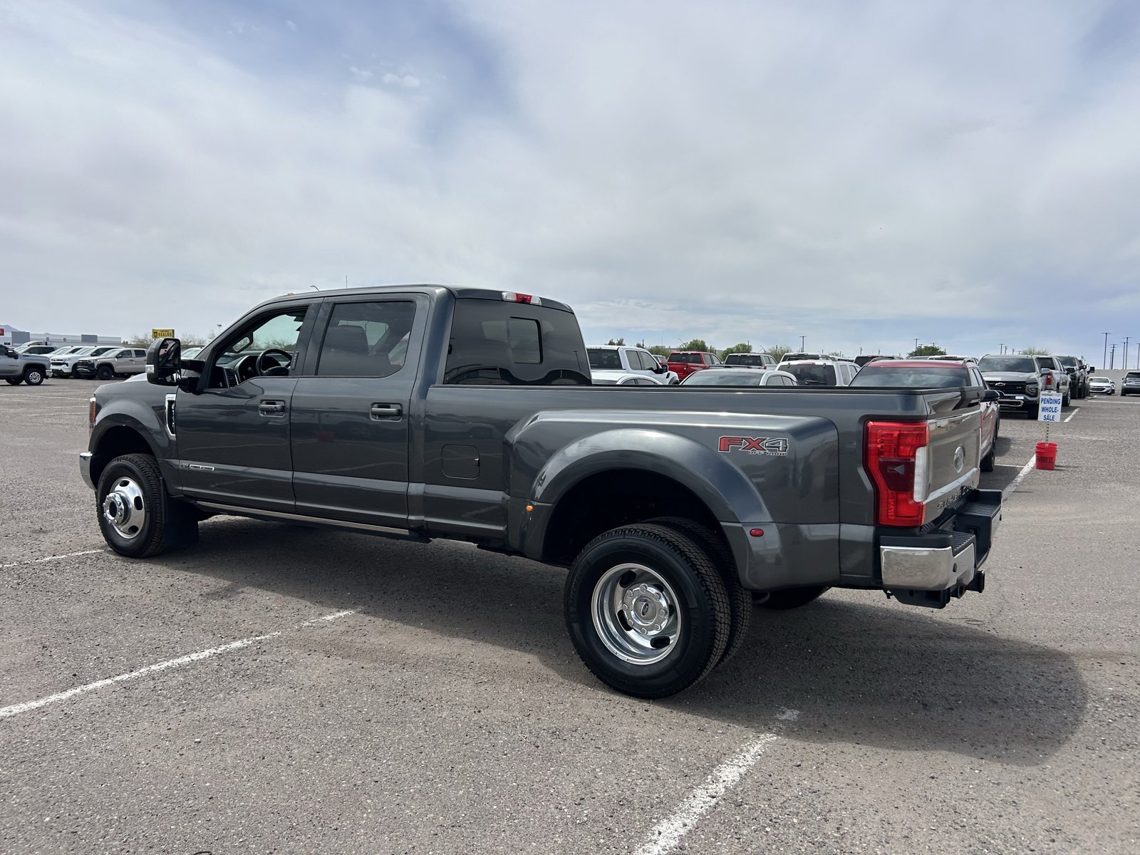 Used 2017 Ford F350 Lariat w/ Lariat Ultimate Package AWD/4WD image 3