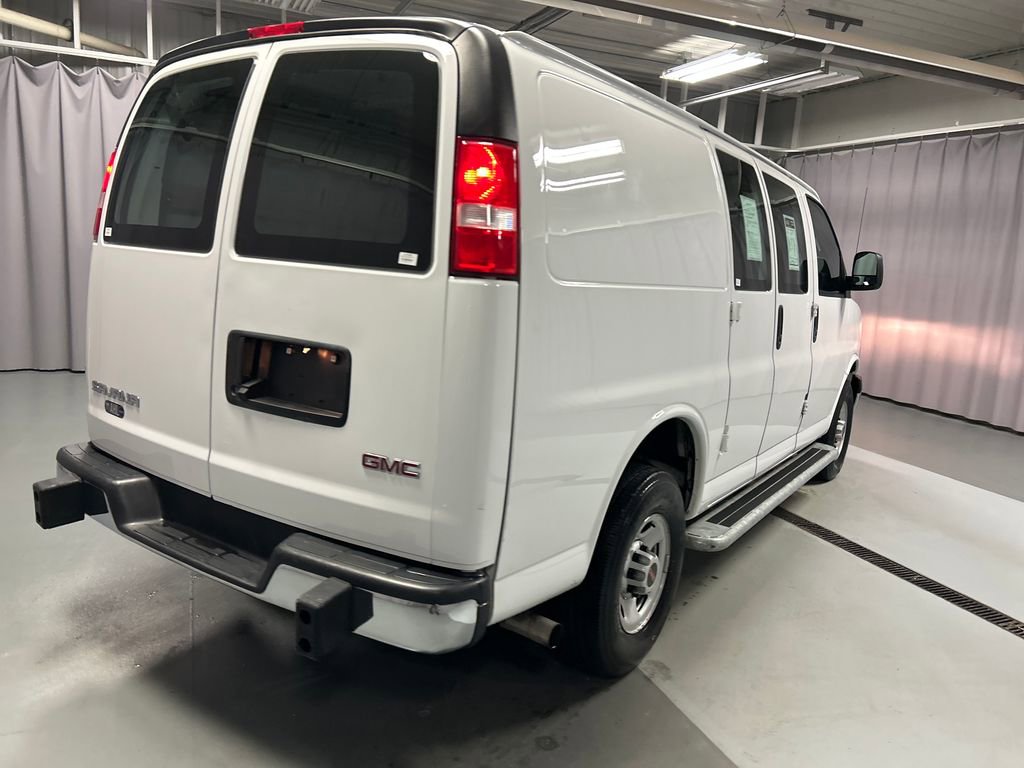 Used 2024 GMC Savana 2500 w/ Driver Convenience Package image 7