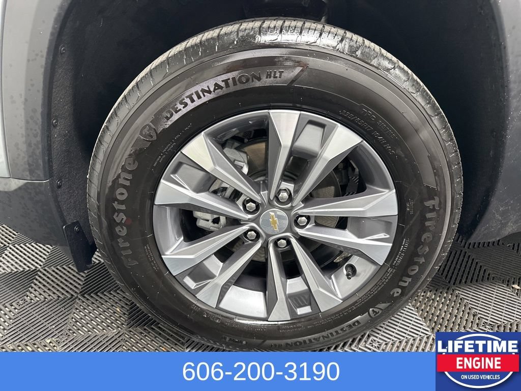Used 2026 Chevrolet Equinox LT FWD image 9