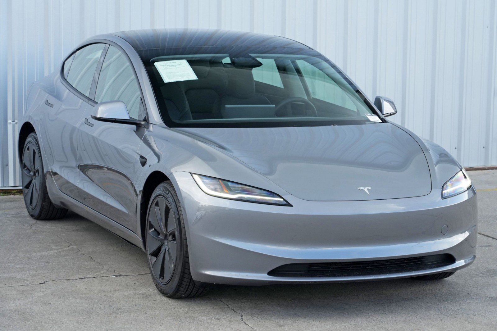 Used 2025 Tesla Model 3 Long Range image 58