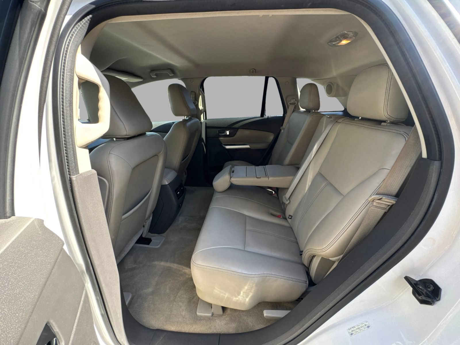 Used 2011 Ford Edge Limited w/ Driver Entry Pkg FWD image 31