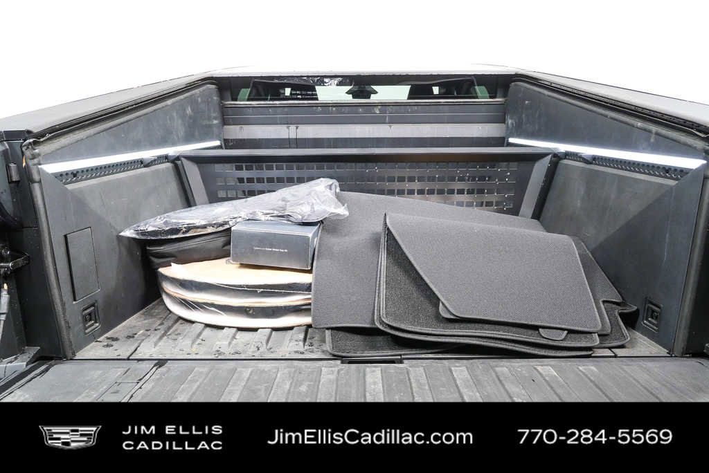 Used 2024 Tesla Cybertruck AWD Crew Cab image 26