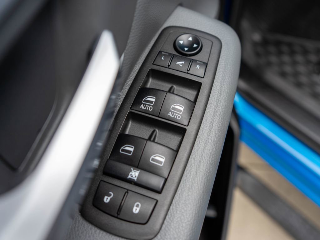 Used 2021 RAM 1500 Big Horn image 16