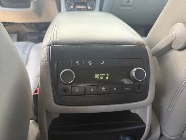Used 2012 GMC Acadia SLT AWD/4WD image 27