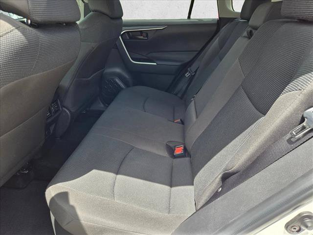 Used 2025 Toyota RAV4 LE AWD/4WD image 17