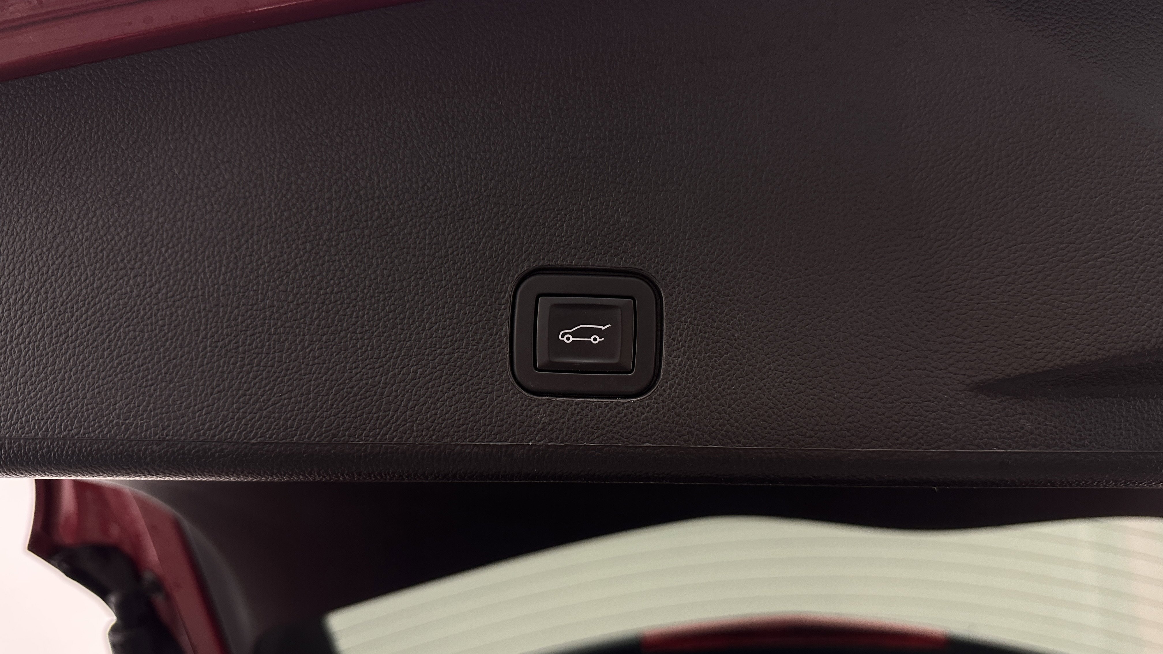 Used 2016 Cadillac SRX Premium w/ Driver Assist Package FWD image 31