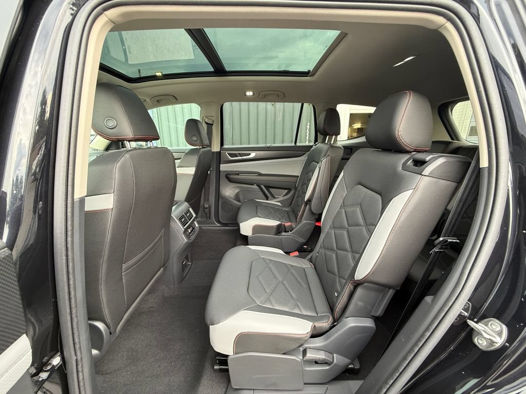 New 2026 Volkswagen Atlas Peak Edition AWD/4WD image 22