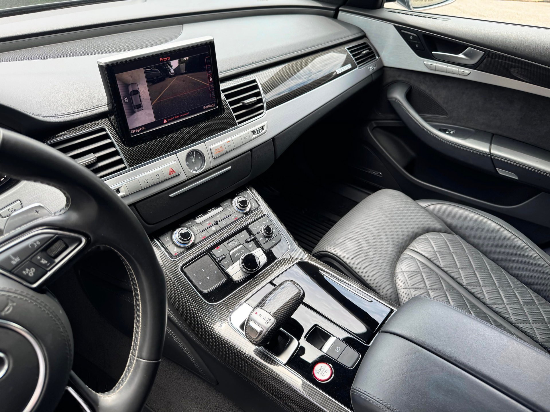 Used 2017 Audi S8 Plus AWD/4WD image 29
