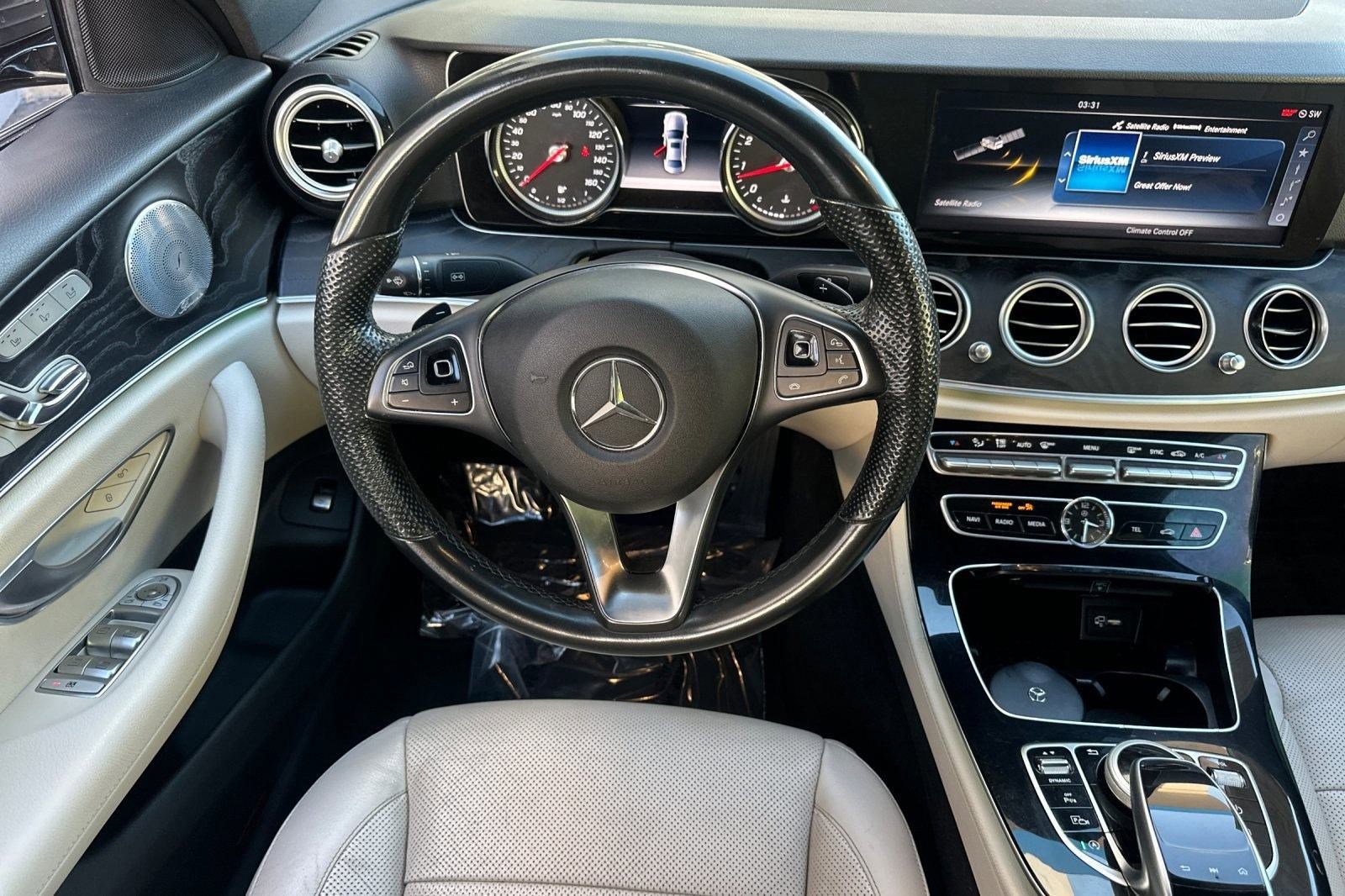Used 2017 Mercedes-Benz E 300 4MATIC image 29