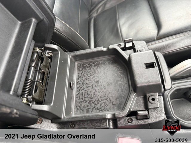 Used 2021 Jeep Gladiator Overland w/ Popular Equipment Package image 43