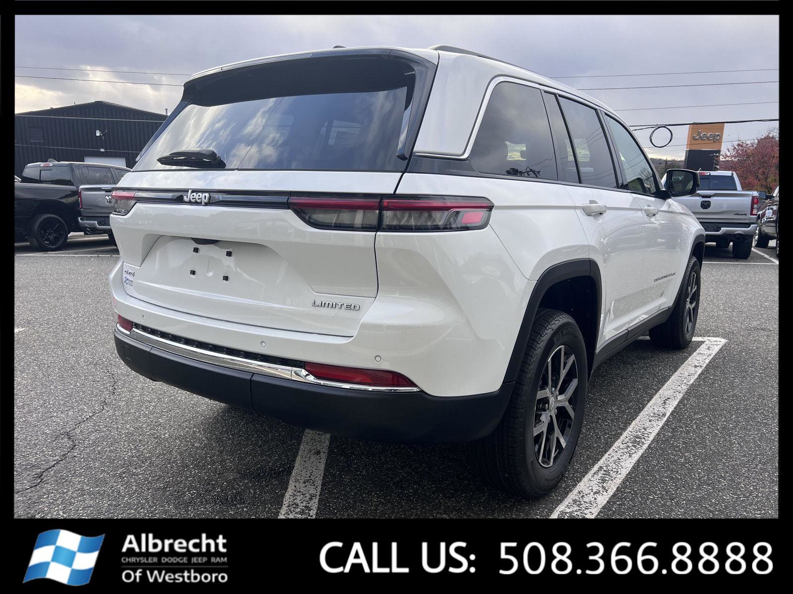 New 2025 Jeep Grand Cherokee Limited image 5