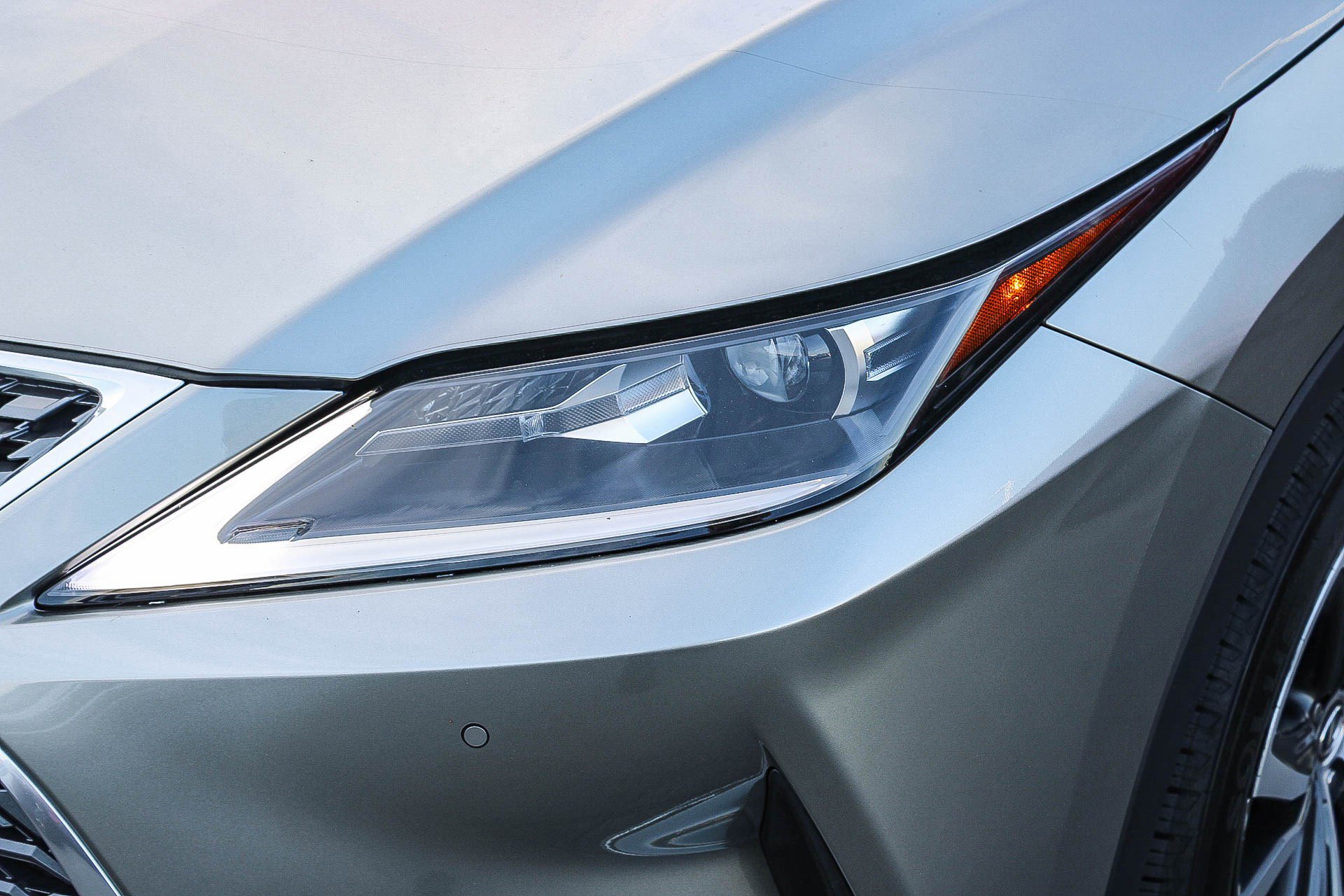 Used 2020 Lexus RX 450h RX 450h w/ Premium Package image 5