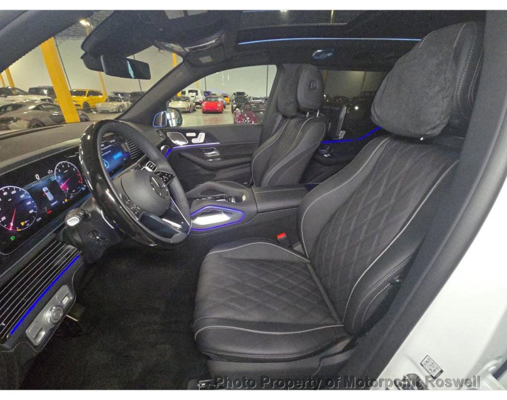 Used 2026 Mercedes-Benz Maybach GLS 600 4MATIC image 4