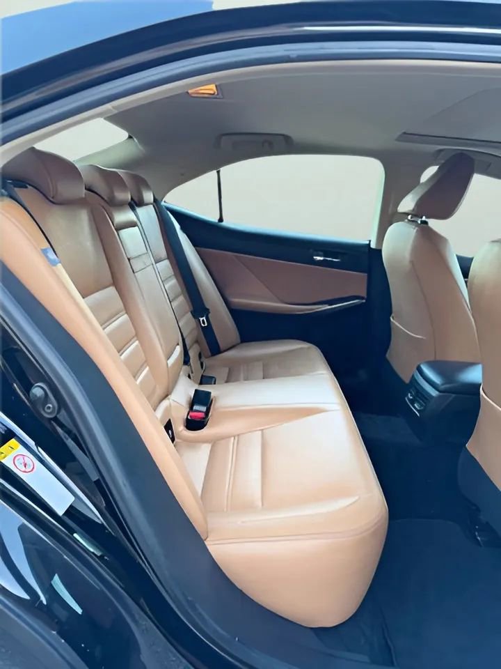 Used 2014 Lexus IS 250 w/ Luxury Package w/Brown Wood RWD image 19