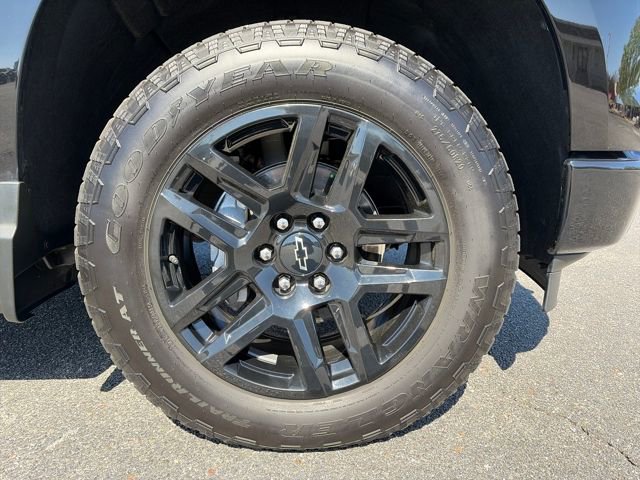 Used 2024 Chevrolet Silverado 1500 High Country w/ Midnight Edition image 13