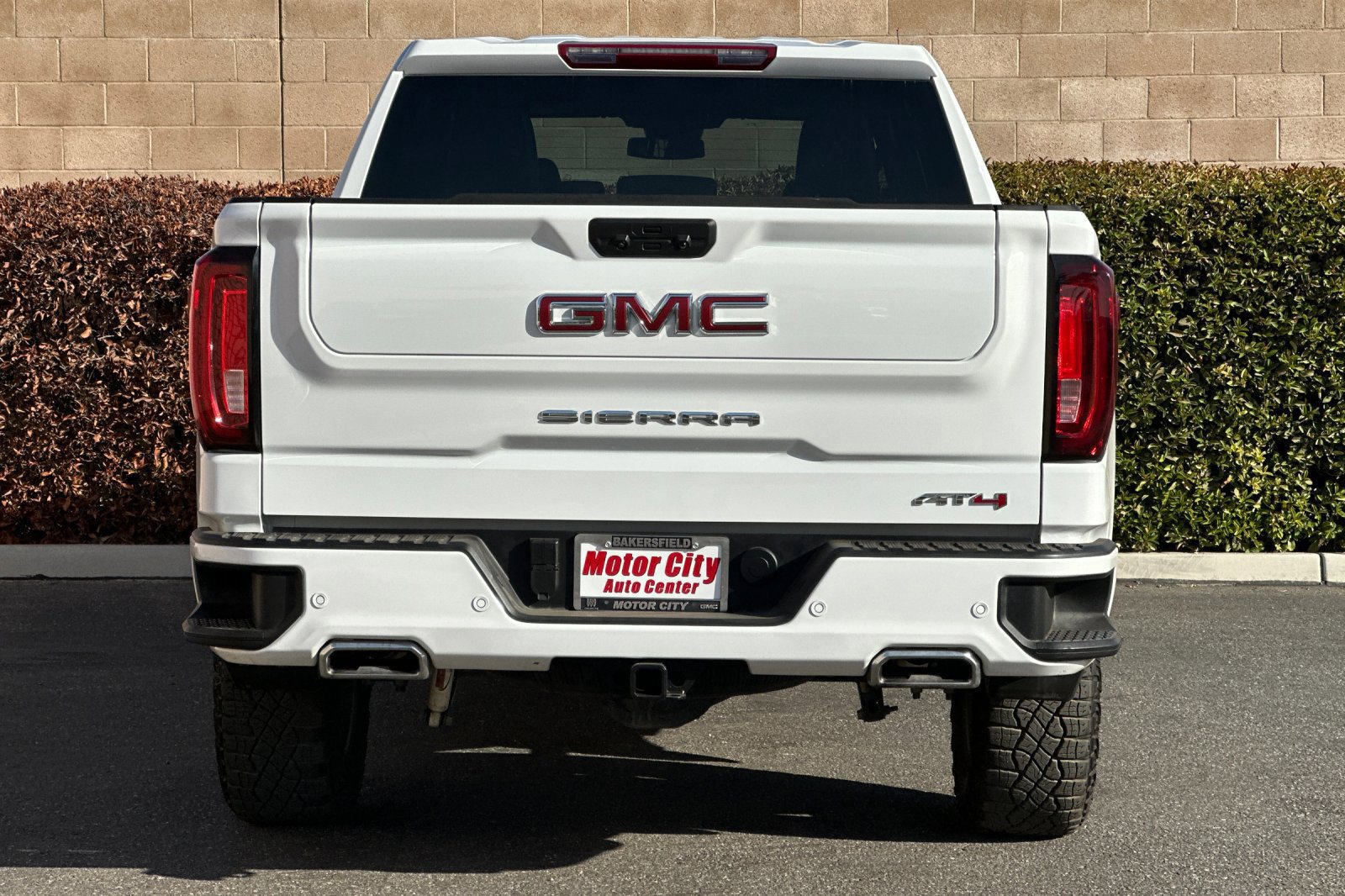 Certified 2025 GMC Sierra 1500 AT4 AWD/4WD image 5