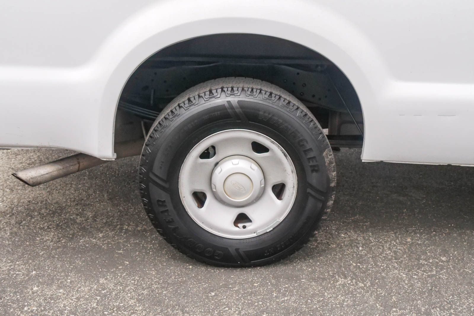 Used 2009 Ford F250 XL RWD image 6