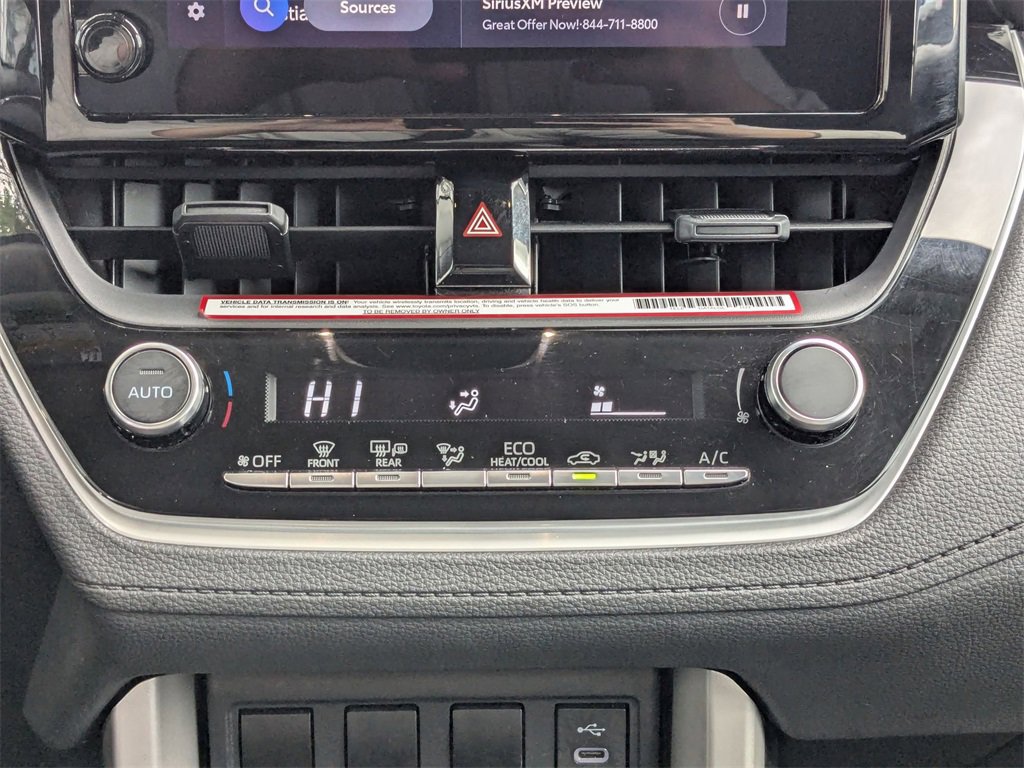 Used 2024 Toyota Corolla Cross LE image 24