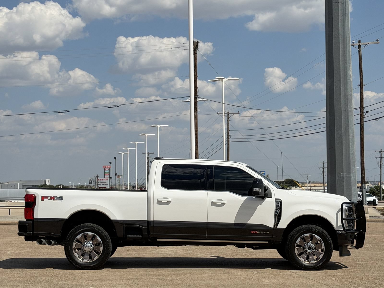 Used 2025 Ford F250 King Ranch AWD/4WD image 3