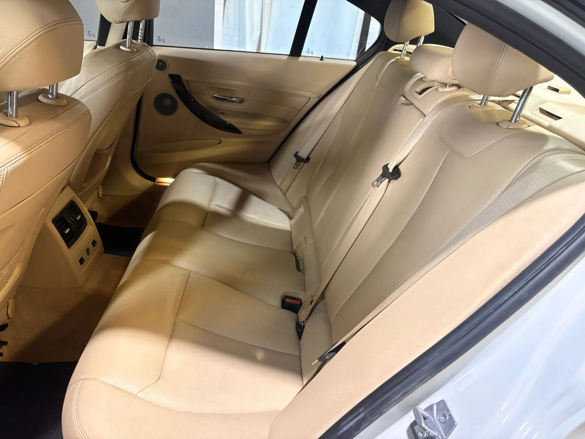 Used 2014 BMW 335i Sedan RWD image 11