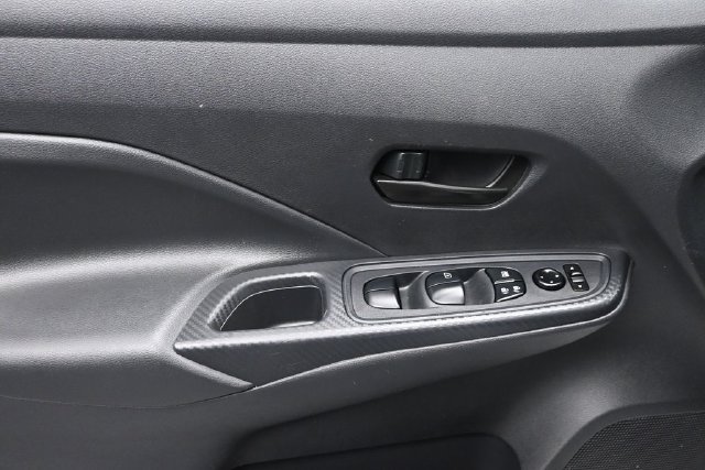 Used 2025 Nissan Versa S w/ Trunk Package FWD image 8