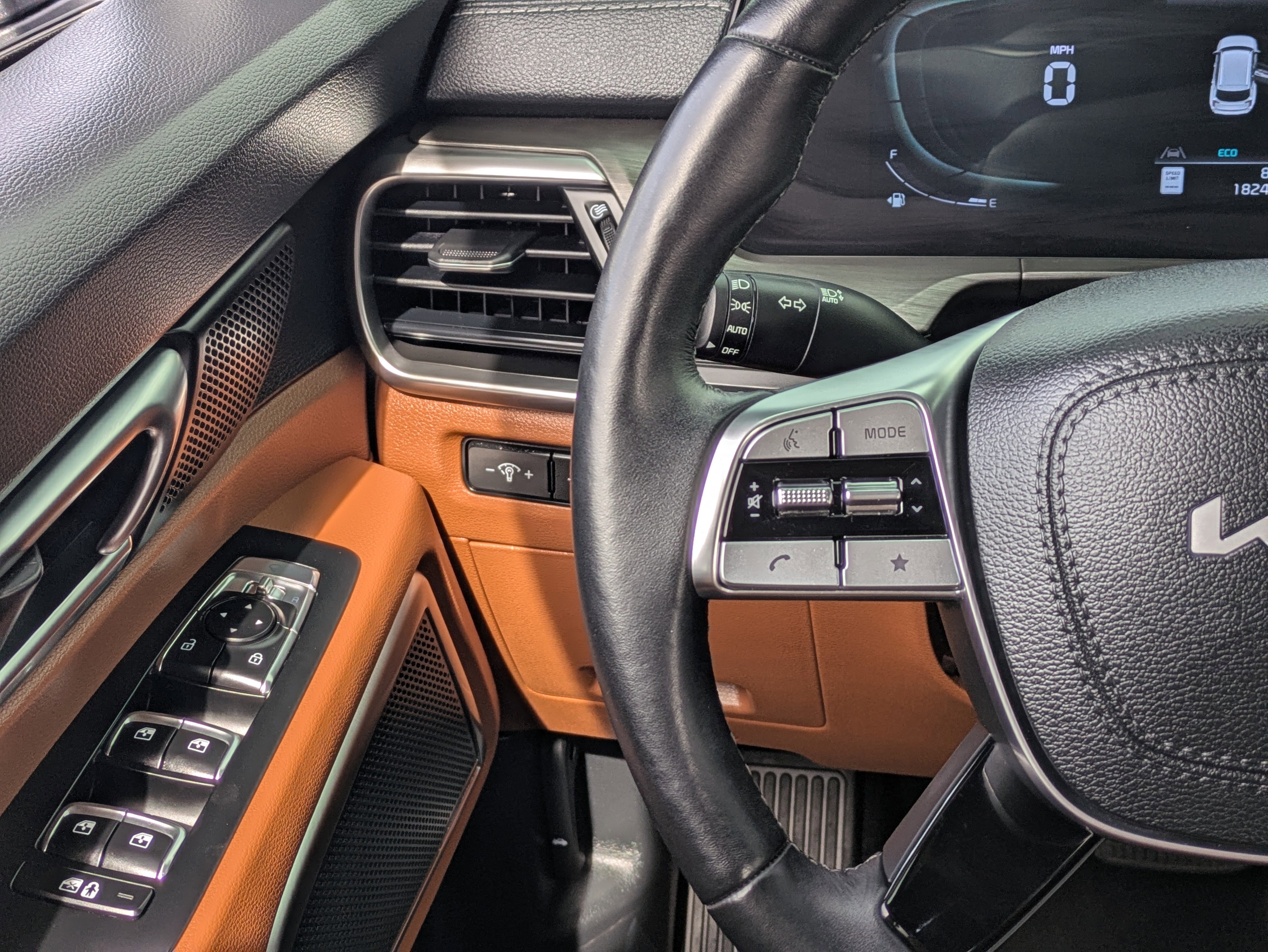 Certified 2024 Kia Telluride EX X-Line AWD/4WD image 23