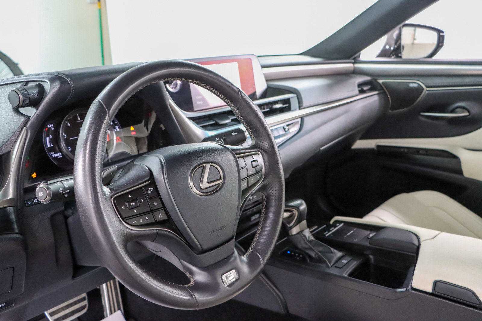 Used 2021 Lexus ES 350 F Sport w/ Special Edition FWD image 24