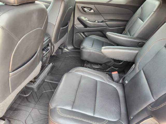 Used 2020 Chevrolet Traverse LT w/ LT Premium Package FWD image 31