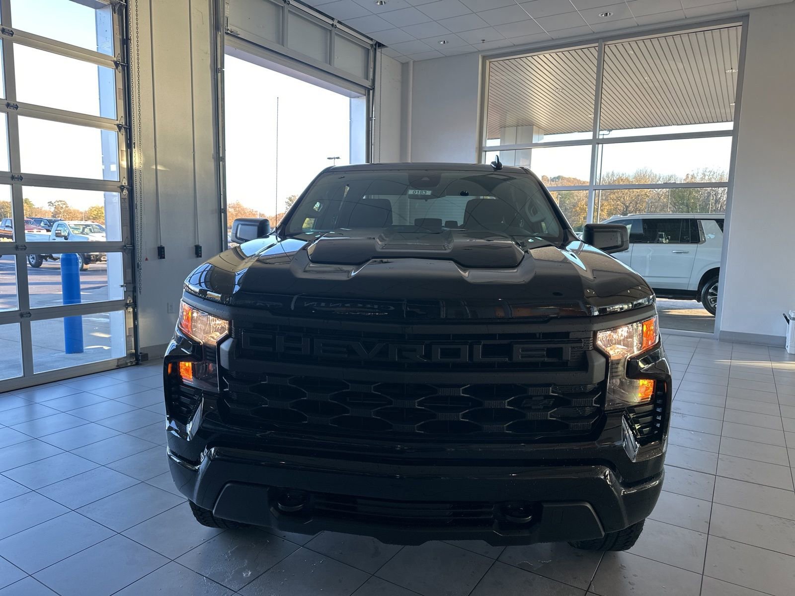 New 2026 Chevrolet Silverado 1500 Custom Trail Boss w/ Turbomax Blackout Package AWD/4WD image 2