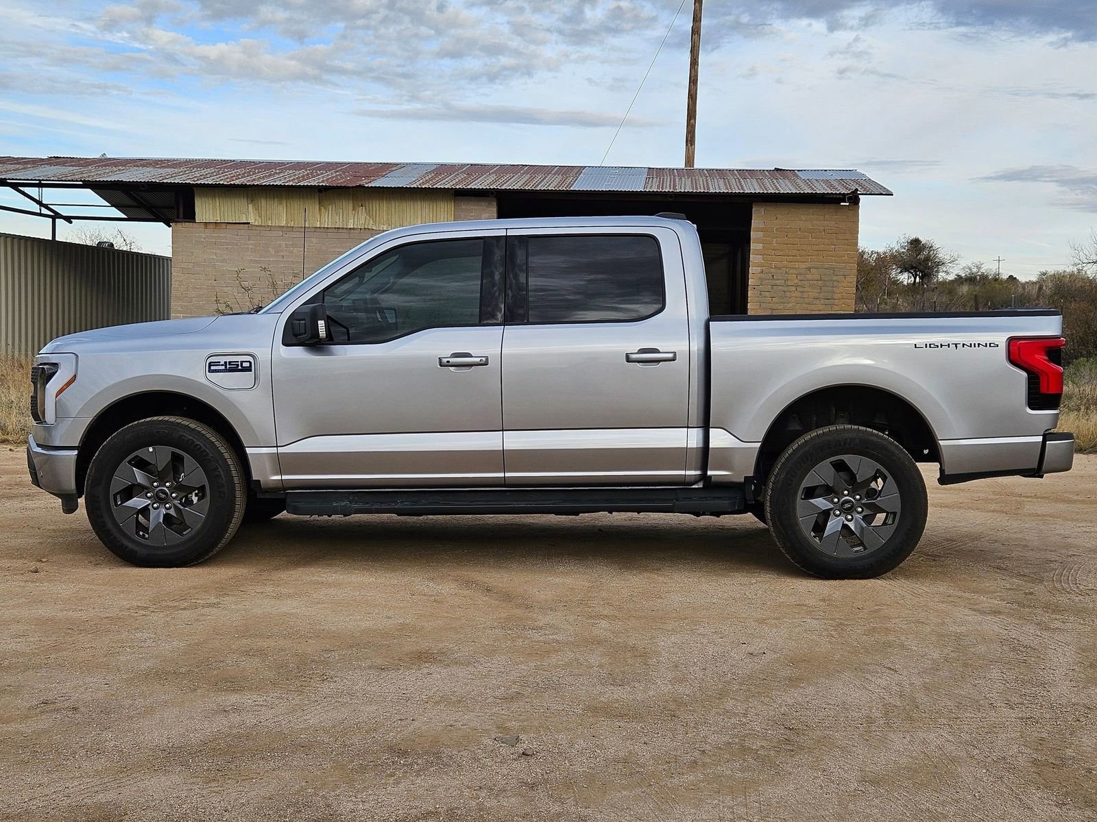 New 2025 Ford F150 Lightning Flash image 9