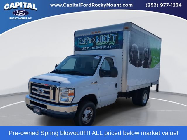 Used 2017 Ford E-350 and Econoline 350 Super Duty w/ Power Windows & Locks Group RWD video 1