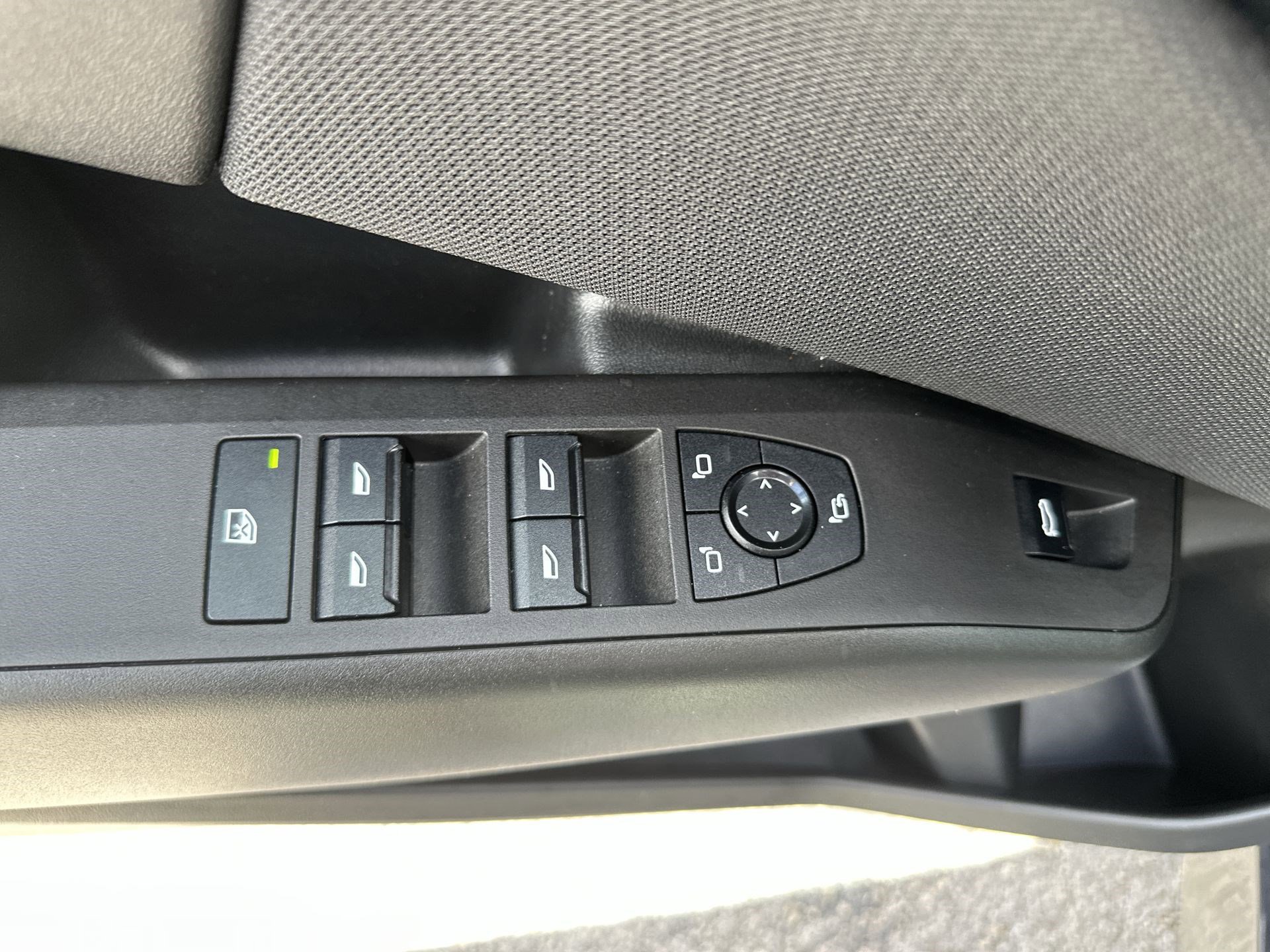 Used 2025 BMW X3 xDrive30i image 15