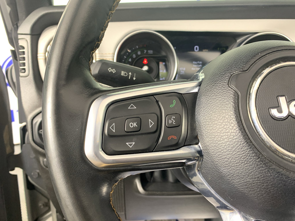 Used 2022 Jeep Wrangler Unlimited Sahara image 19