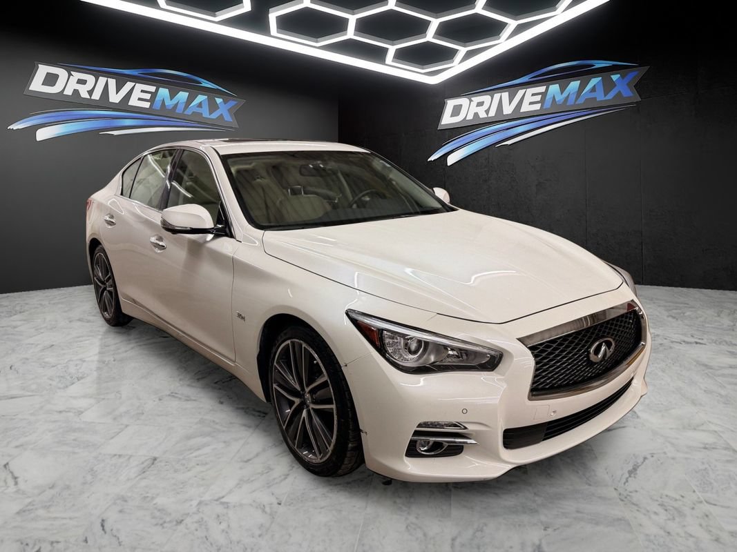 Used 2017 INFINITI Q50 3.0t Premium AWD/4WD image 3
