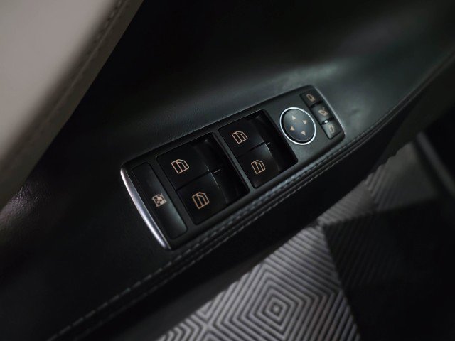 Used 2017 Tesla Model S 100D image 32