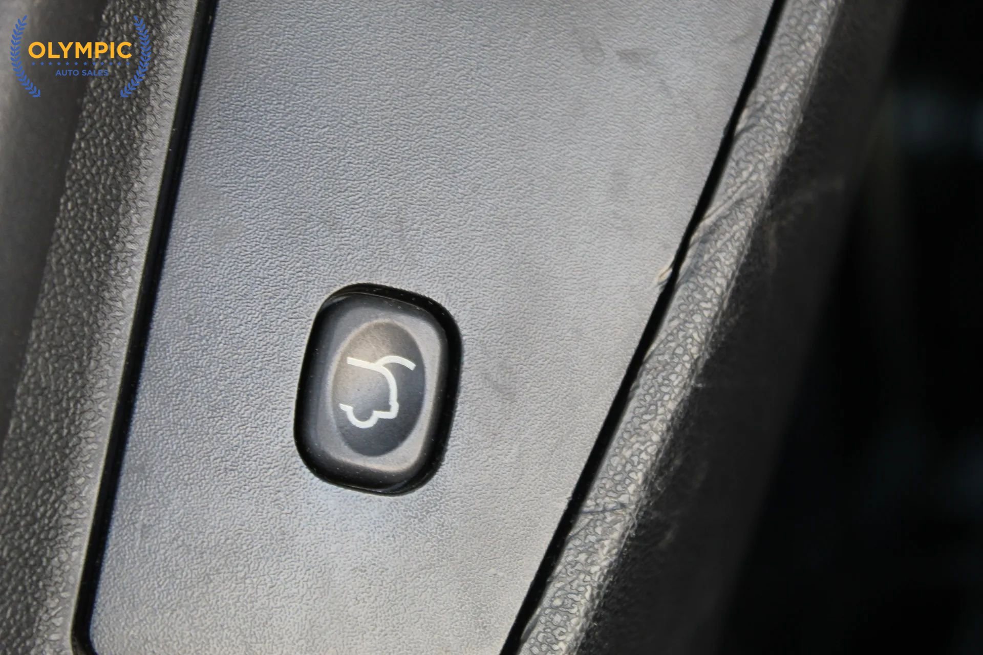 Used 2018 Dodge Grand Caravan GT FWD image 30