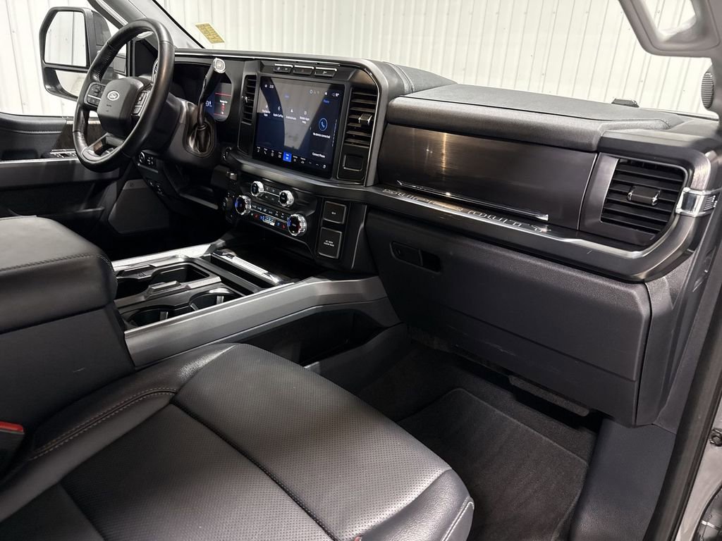 Used 2024 Ford F250 Lariat image 30