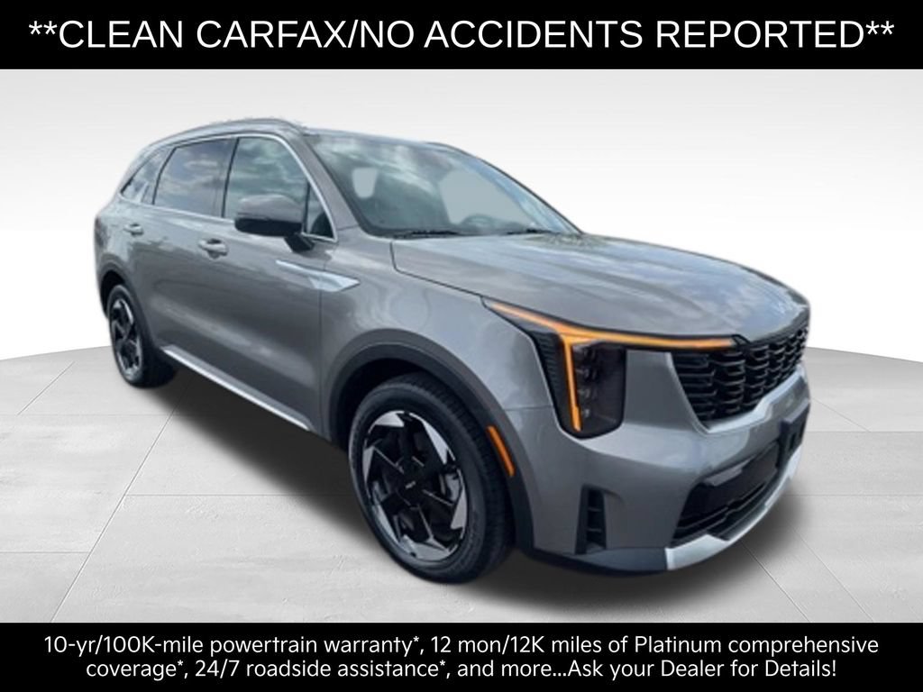 Certified 2025 Kia Sorento EX w/ EX Panoramic Sunroof Package AWD/4WD image 2