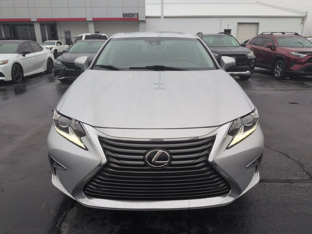 Used 2017 Lexus ES 350 w/ Premium Package FWD image 9