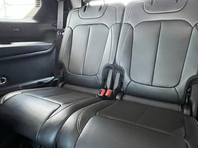 Used 2024 Jeep Grand Cherokee L Limited w/ Luxury Tech Group II AWD/4WD image 25