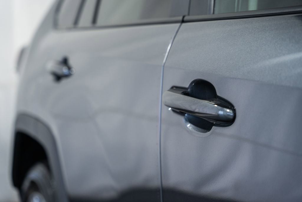 Used 2025 Toyota RAV4 XLE image 12