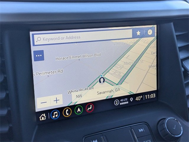 Used 2023 GMC Acadia SLT w/ Preferred Package image 26