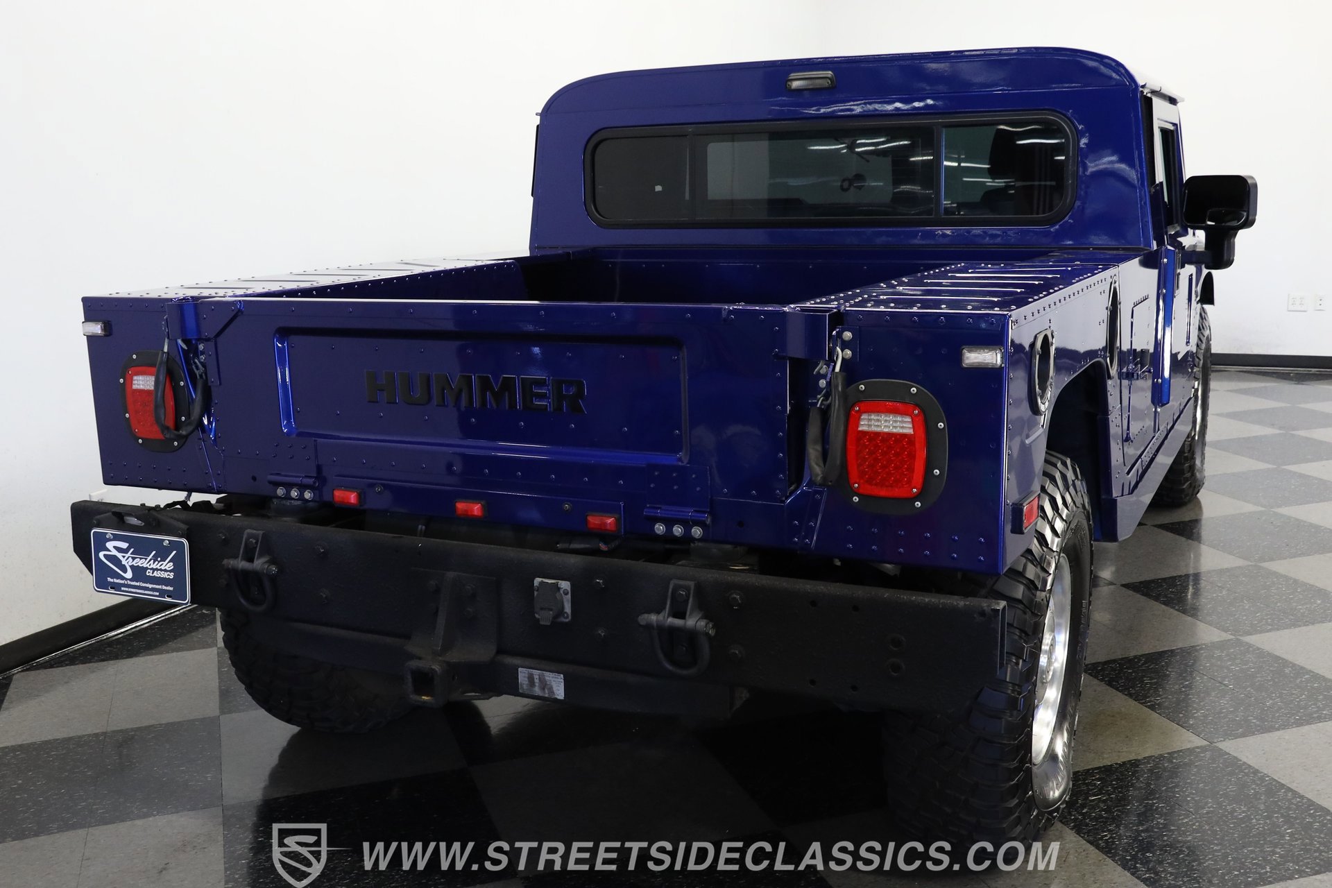 Used 2003 HUMMER H1 2-Door Hard Top image 9