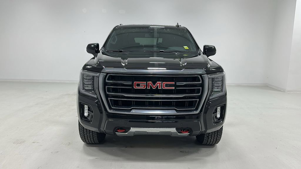 Used 2022 GMC Yukon XL AT4 image 8
