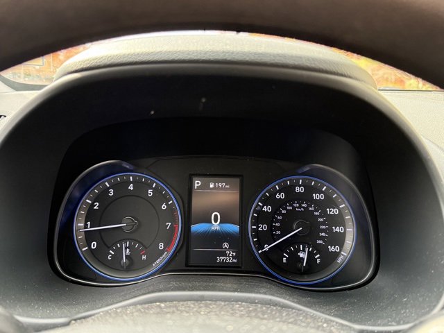 Used 2023 Hyundai Kona SEL image 16