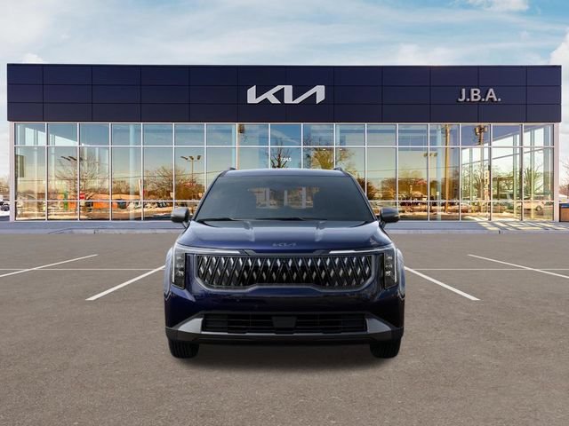 New 2027 Kia Carnival EX FWD image 2