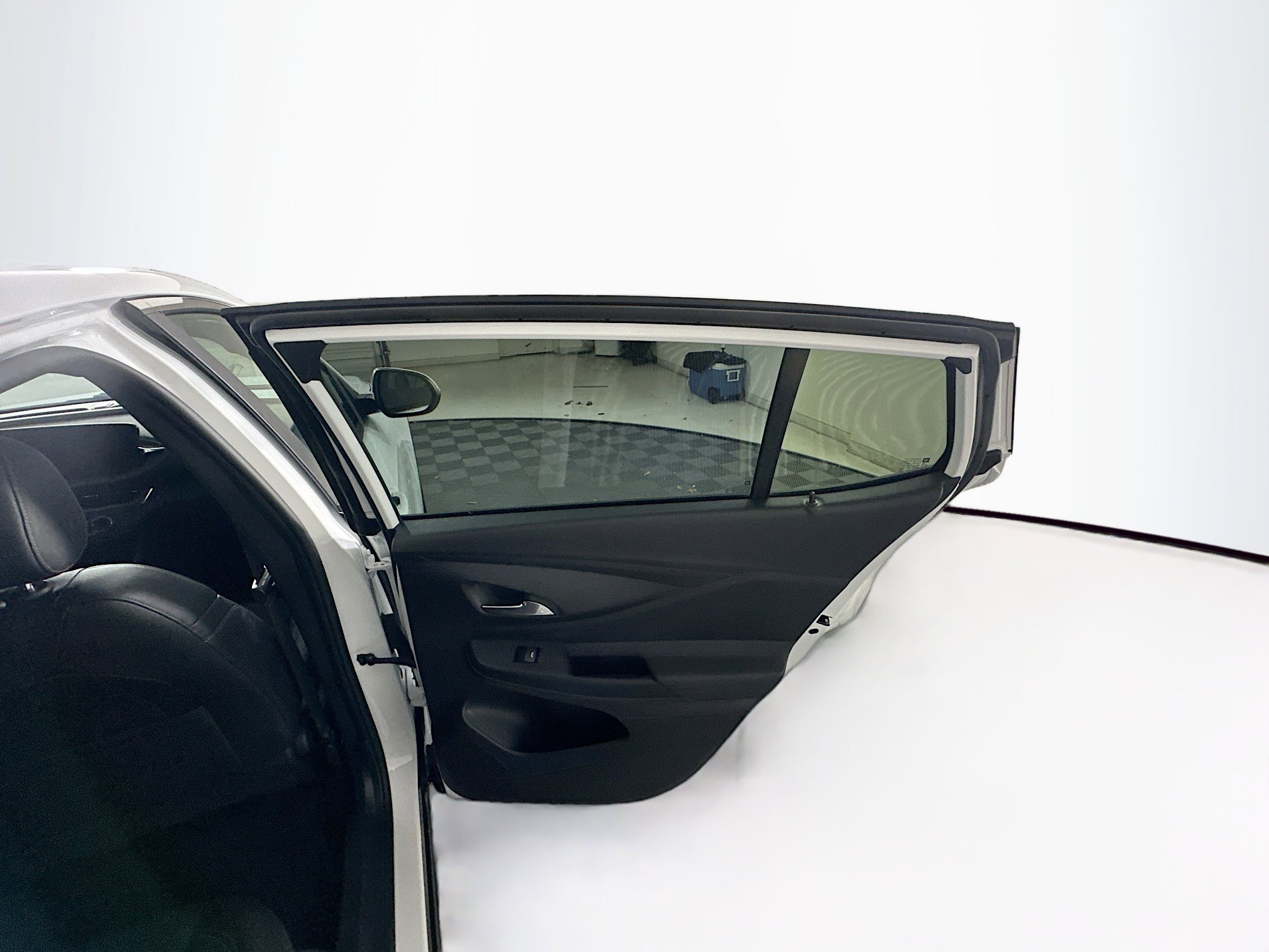 Used 2025 Buick Envista Preferred FWD image 29