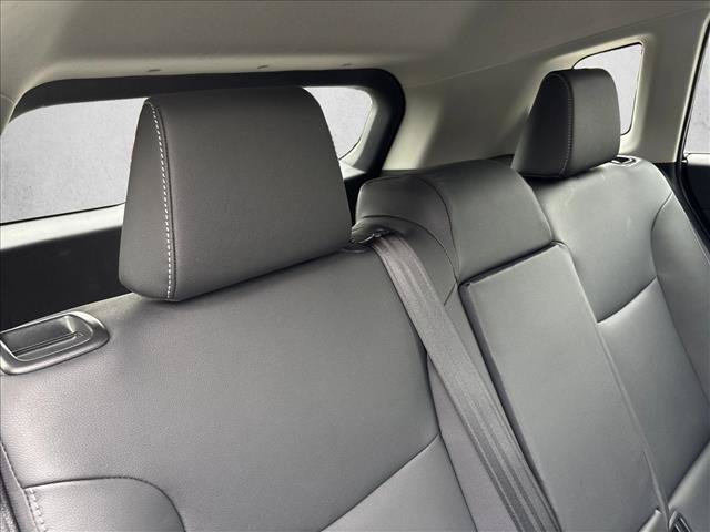 Certified 2026 Toyota Corolla Cross XLE FWD image 21