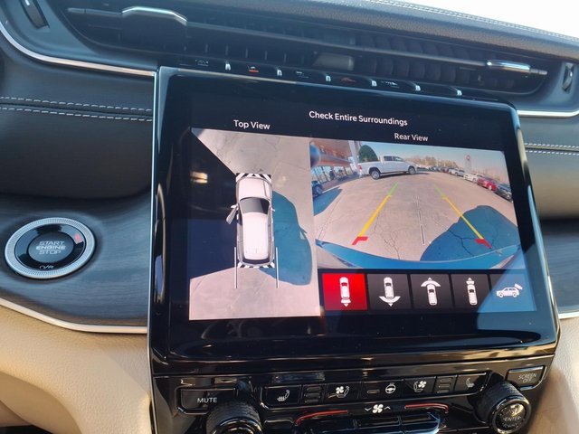 New 2025 Jeep Grand Cherokee L Limited image 17