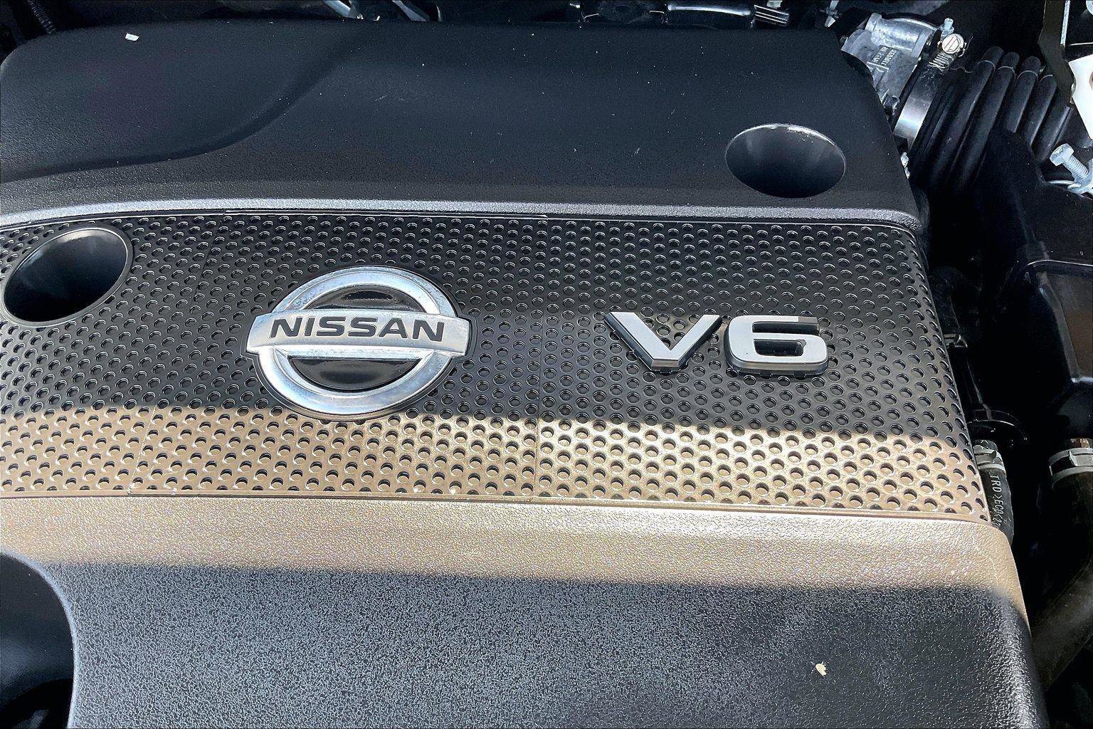 Certified 2024 Nissan Murano SV w/ SV Midnight Edition Package FWD image 32
